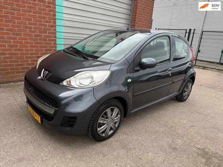 Peugeot 107 1.0-12V Millesim 200 Bj:2010, Auto's, Peugeot, Bedrijf, Te koop, ABS, Airbags, Centrale vergrendeling, Elektrische ramen