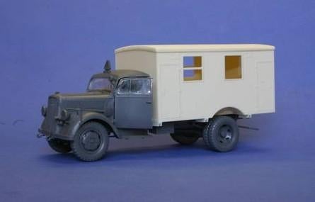 Italeri 1:35 Opel Blitz met resin 'Sonderaufbau', Hobby en Vrije tijd, Modelbouw | Auto's en Voertuigen, Italeri, 1:32 tot 1:50