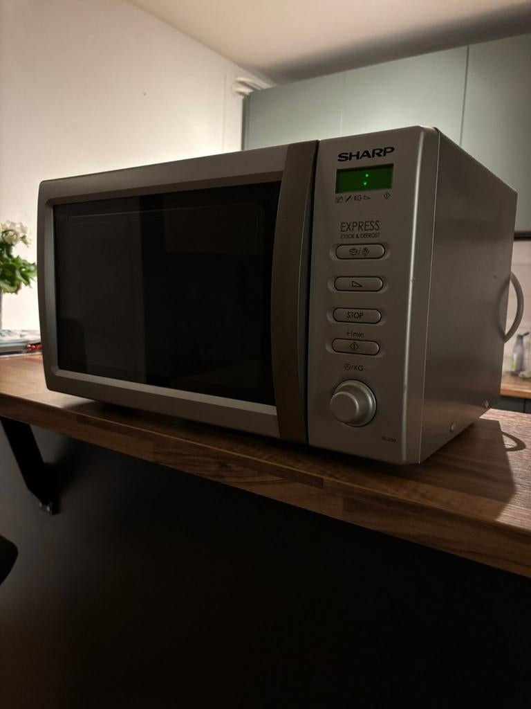 Sharp magnetron, Witgoed en Apparatuur, Magnetrons, Gebruikt, Draaiplateau, Ophalen of Verzenden