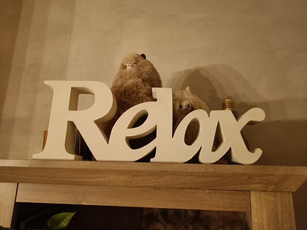 Riverdale decoratie letters "Relax" - Wit, Ophalen, Zo goed als nieuw