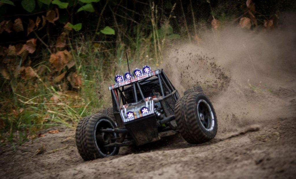 90 km/h Benzine Buggy! Marauder Desert Buggy LED's RTR., Hobby en Vrije tijd, Modelbouw | Radiografisch | Auto's, Benzine, Auto offroad