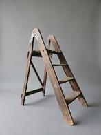 ✔️OPRUIMING Antieke houten schilderstrap vintage decoratie, Ophalen of Verzenden