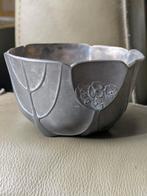 Art nouveau Maastricht Urania rond 1900 schaaltje, Ophalen of Verzenden, Zo goed als nieuw, Rond, Porselein of Keramiek