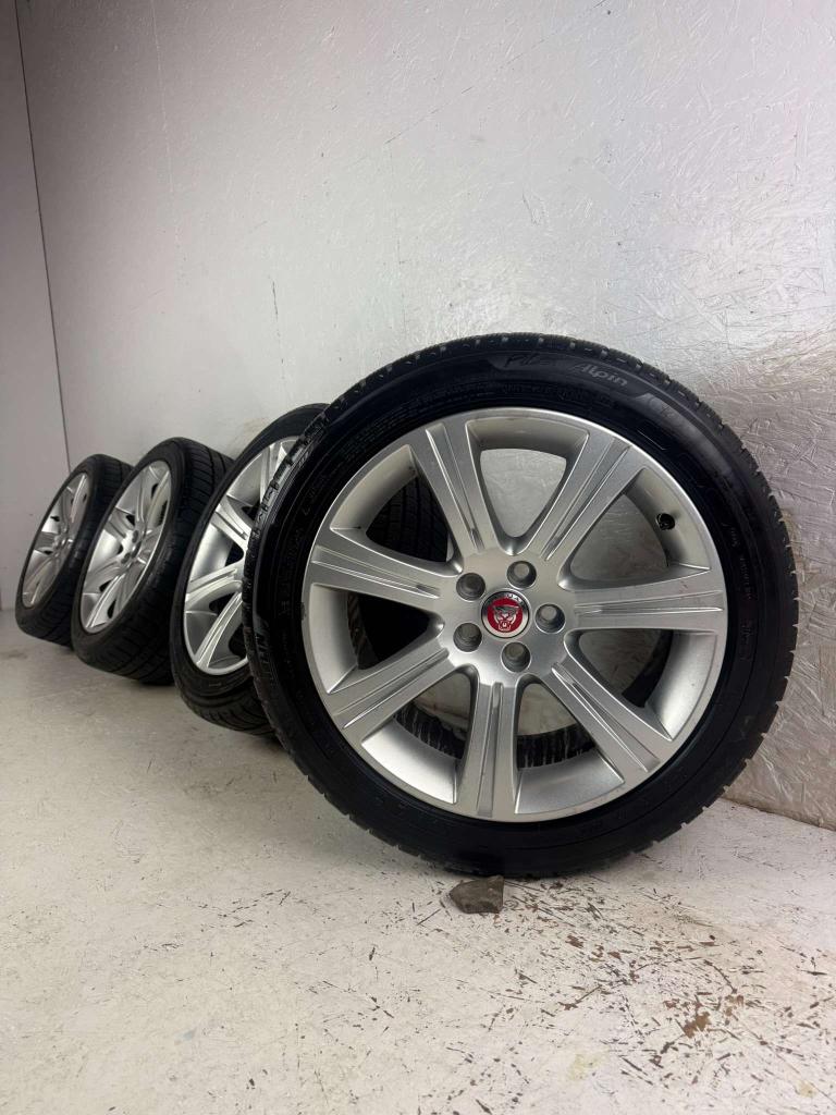 Originele Jaguar XF XK velgen 18" 5x108 winterset 7mm, Auto-onderdelen, Banden en Velgen, Niet ingevuld, 18 inch, Banden en Velgen
