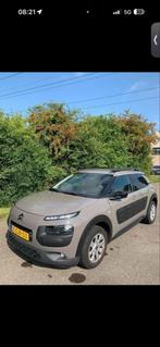 Citroën C4 Cactus 1.2 VTI 82 2015 Bruin, Voorwielaandrijving, 31 €/maand, 1199 cc, Bruin