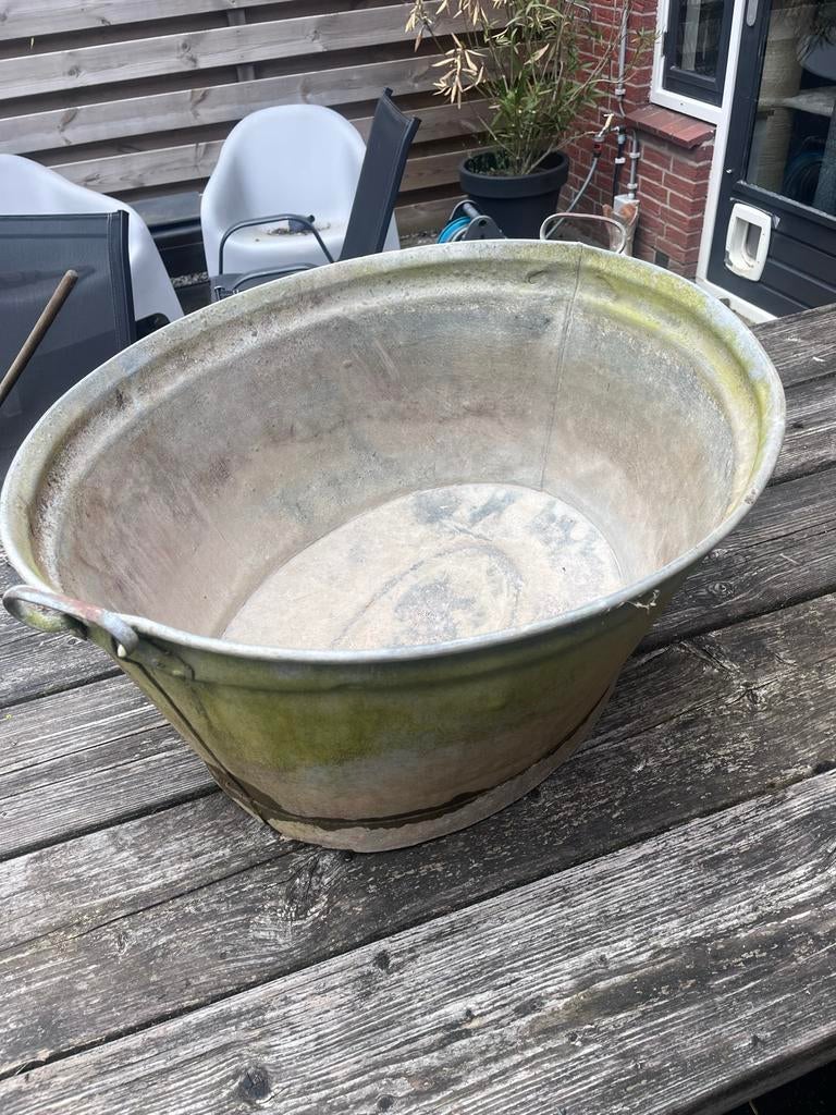 Grote zinken teil, Ophalen