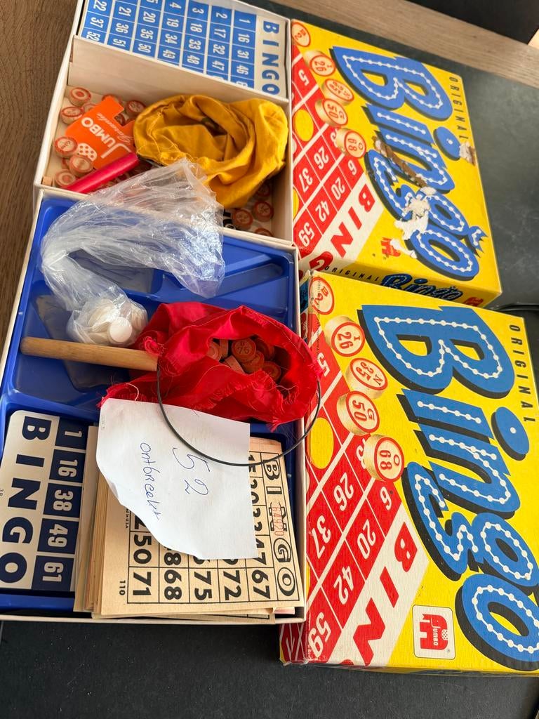 2 Bingo dozen, Vijf spelers of meer, Ophalen of Verzenden, Gebruikt