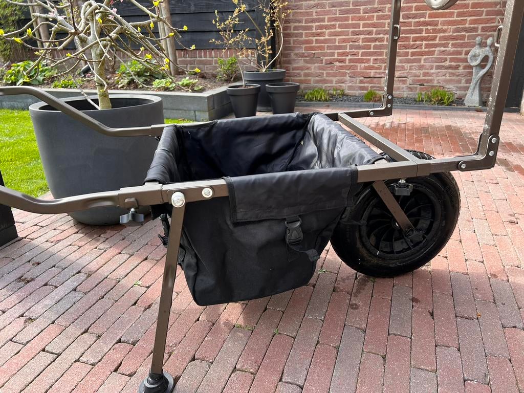 Cygnet barrow/kruiwagen karpervissen, Ophalen of Verzenden, Zo goed als nieuw