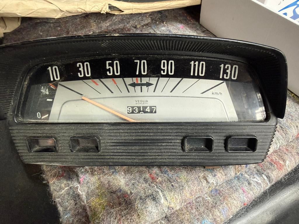 Oldtimer KilometerTeller Dashboard - Italiaans Merk, Auto-onderdelen, Dashboard en Schakelaars, Ophalen of Verzenden, Gebruikt