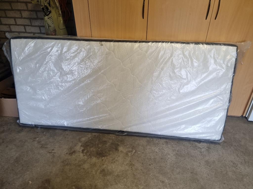 Matras, Ophalen, Eenpersoons, Nieuw, 200 cm