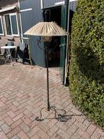Unieke staande lamp met stoffen kap en schelpen, Ophalen, Gebruikt, Metaal, 150 tot 200 cm