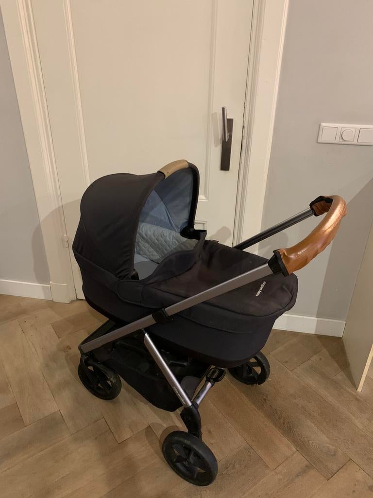 Easywalker Mosey, Gebruikt, Verstelbare duwstang, Ophalen, Kinderwagen