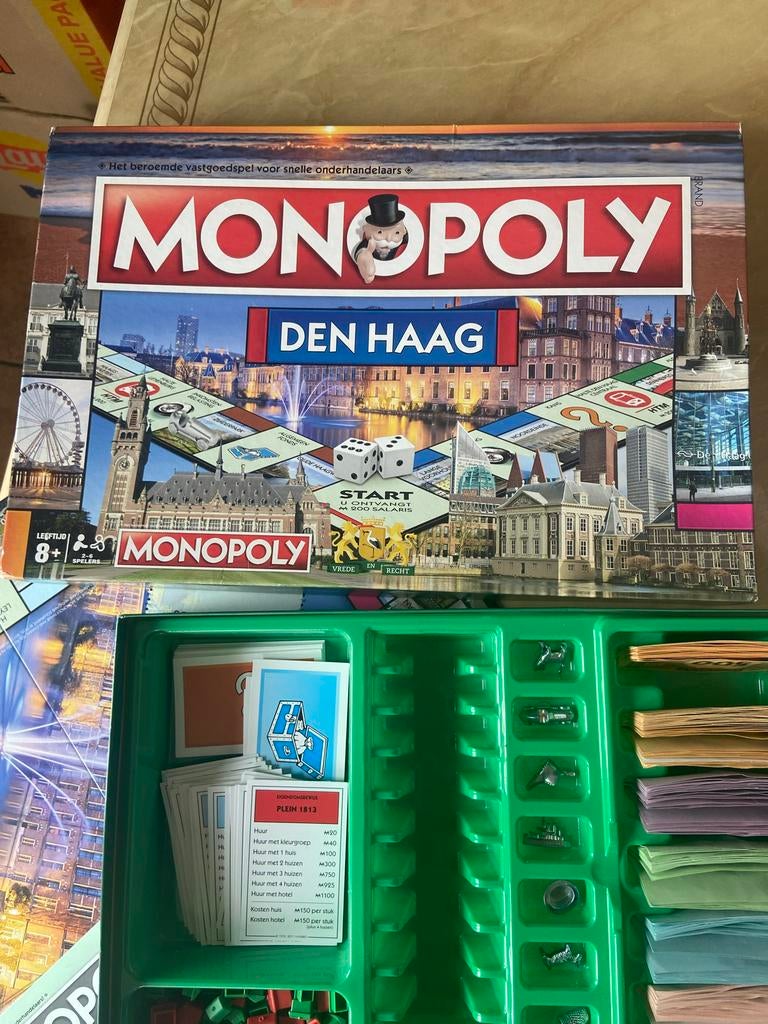 Monopoly Den Haag - hasbro, Een of twee spelers, Ophalen of Verzenden, Zo goed als nieuw