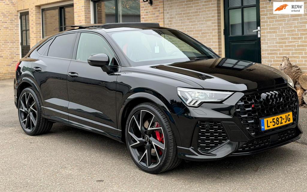 Audi Q3 Sportback RSQ3 2.5 TFSI | PANO| RS-SEATS| ACC | B&O, Auto's, Automaat, Gebruikt, 1675 kg, Adaptive Cruise Control