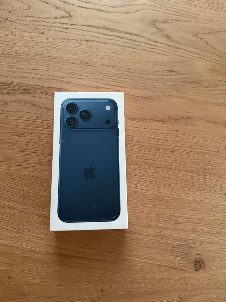 iPhone 17 Pro Max Deep Blue - Nieuw in doos, Telecommunicatie, Mobiele telefoons | Apple iPhone, Nieuw, Overige modellen, Blauw