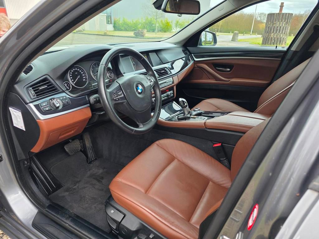 BMW 5-serie Touring 520i Executive LEER/airco/CRUISE/navi, Auto's, BMW, Automaat, Euro 5, Gebruikt, Electronic Stability Program (ESP)