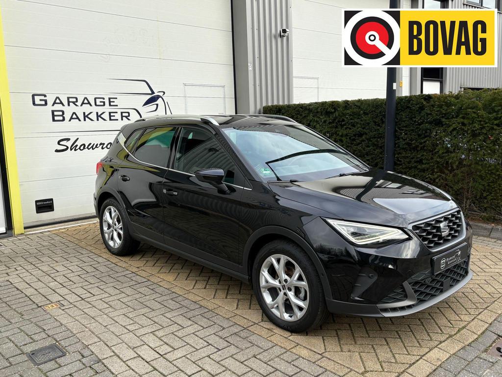 SEAT Arona 1.0 TSI FR Trekhaak Camera Groot Navischerm Carpl, Voorwielaandrijving, Stof, Gebruikt, Zwart