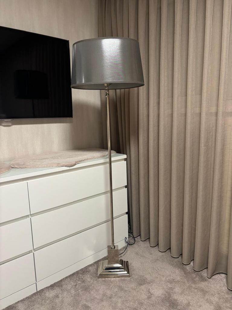Vloerlamp incl lampenkap, Huis en Inrichting, Lampen | Vloerlampen, Ophalen, Zo goed als nieuw, 150 tot 200 cm