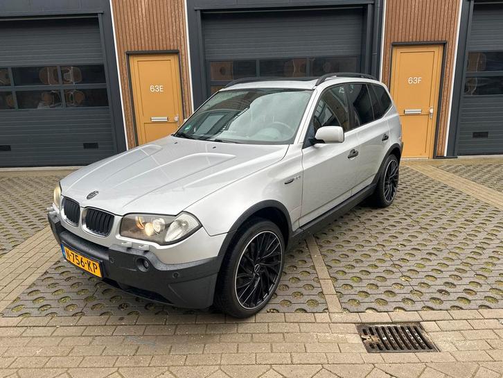 BMW X3 3.0 I AUT 2004 Grijs Youngtimer, Auto's, BMW, Particulier, X3, Benzine, G, SUV of Terreinwagen, Automaat, Geïmporteerd