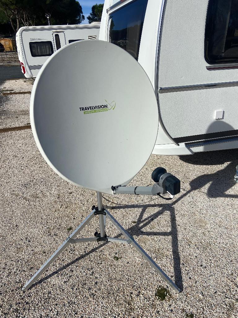 Travel vision satelietschotel, Caravans en Kamperen, Ophalen, Zo goed als nieuw