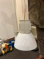 2 industriële hanglampen, Ophalen of Verzenden, Gebruikt, Metaal, 50 tot 75 cm