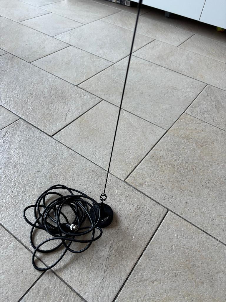 Auto antenne voor uniden scanner, Ophalen of Verzenden, Gebruikt