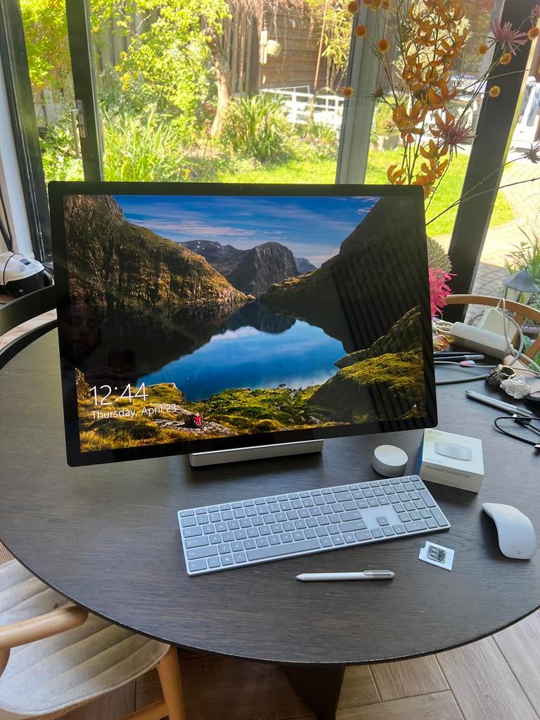 Complete Microsoft Surface Studio 1 Set: Pen,Toetb,Muis,Dial, Ophalen, Zo goed als nieuw, 8 GB, SSD
