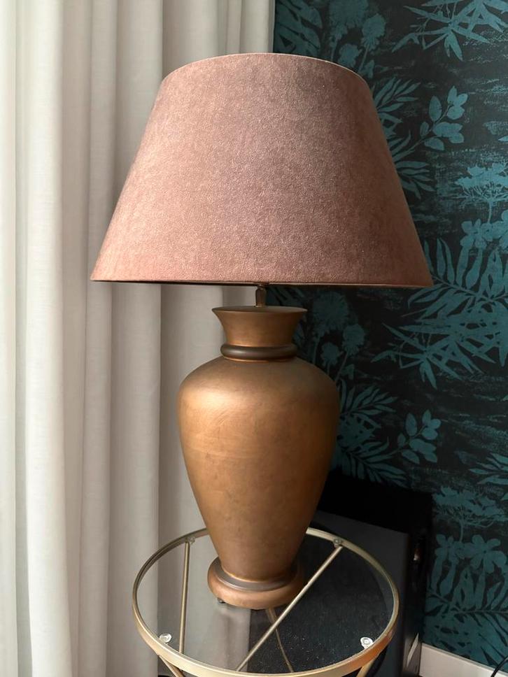 Mooie tafellamp met bruine kap, Huis en Inrichting, Lampen | Tafellampen, Zo goed als nieuw, 50 tot 75 cm, Stof, Overige materialen