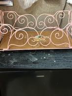 Brocante poppenbedje - Roze metaal met zwanen, Ophalen of Verzenden, Gebruikt, Meisje