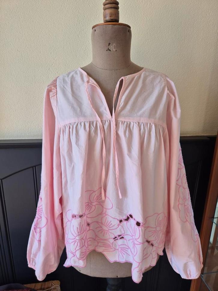 Sissel Edelbo superleuke blouse one size NIEUWSTAAT!, Kleding | Dames, Blouses en Tunieken, Zo goed als nieuw, Roze, Ophalen of Verzenden