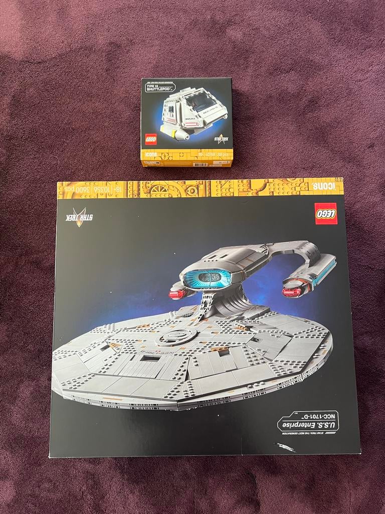 LEGO Star Trek U.S.S. Enterprise NCC-1701-D + Shuttlepod, Lego, Ophalen of Verzenden, Zo goed als nieuw, Inclusief accessoires