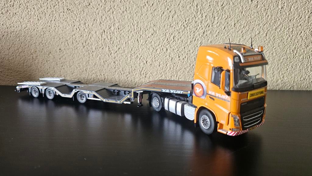 WSI Van der Vlist Volvo FH met wielkuip semi, Ophalen of Verzenden, Zo goed als nieuw, Bus of Vrachtwagen, Wsi