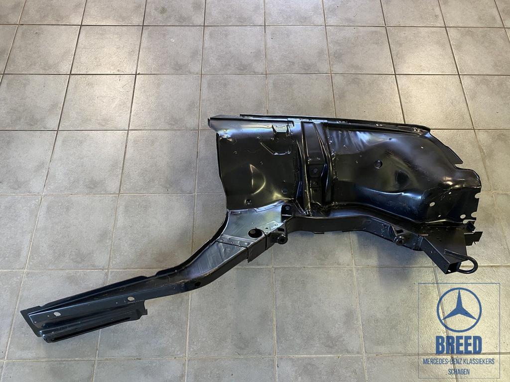 NOS wielkast rechts compleet voor Mercedes-Benz W114 W115 /8, Auto-onderdelen, Ophalen, -, Nieuw, Bumper