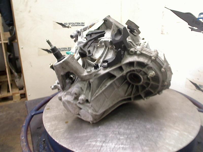 Versnellingsbak Schakel Renault Scénic IV (RFAJ) 2017, Gebruikt, Renault Deutschland AG, Dialog.deutschland@renault.de, Peter-Huppertz-Straße 5, Köln 51063, , Duitsland