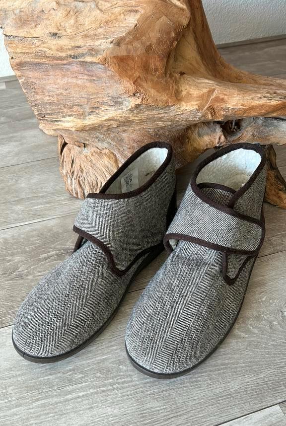 Pantoffels heren 46 nieuw, Ophalen of Verzenden, Nieuw, Pantoffels of Sloffen