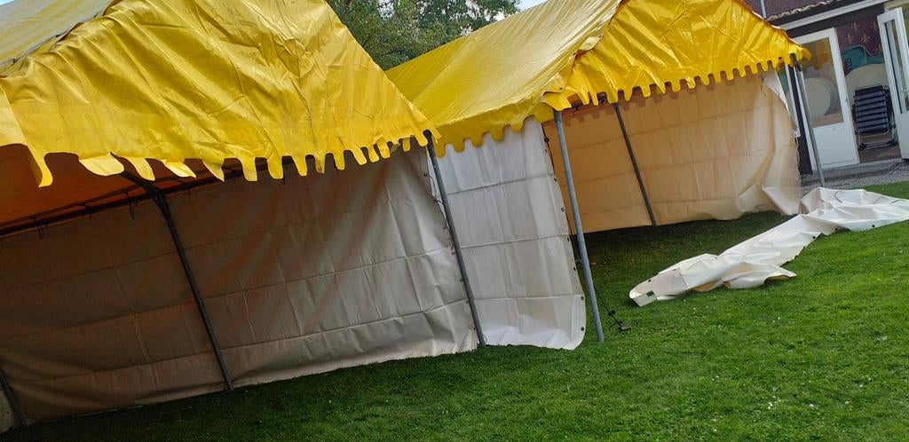 2 Feesttenten 5x5m (ook als 5x10m) met vloer en prikkabel, Tuin en Terras, Partytenten, Ophalen