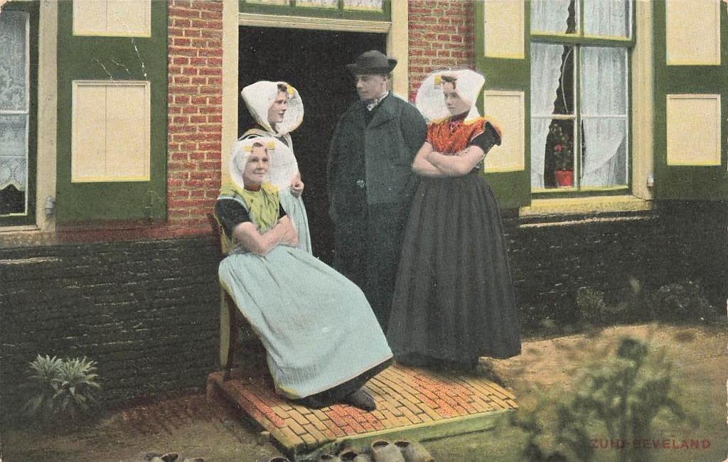 Zuid-Beveland, Klederdracht  1910, Ophalen of Verzenden, Voor 1920, Gelopen, Zeeland