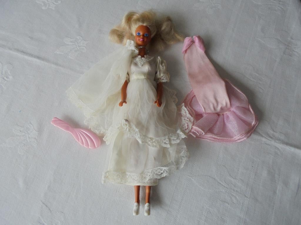 4 barby`s van mattel China 1966, Verzamelen, Poppen, Ophalen of Verzenden, Pop