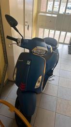 Vespa Piaggio blauw, Fietsen en Brommers, Scooters | Vespa, Ophalen of Verzenden, Gebruikt, Benzine, Vespa LX