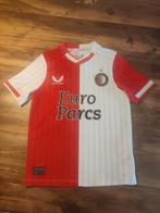 Feyenoord thuis tenue maat 128 (shirt, broekje, trainingsbro, Ophalen of Verzenden, Zo goed als nieuw, Castore, Jongen of Meisje