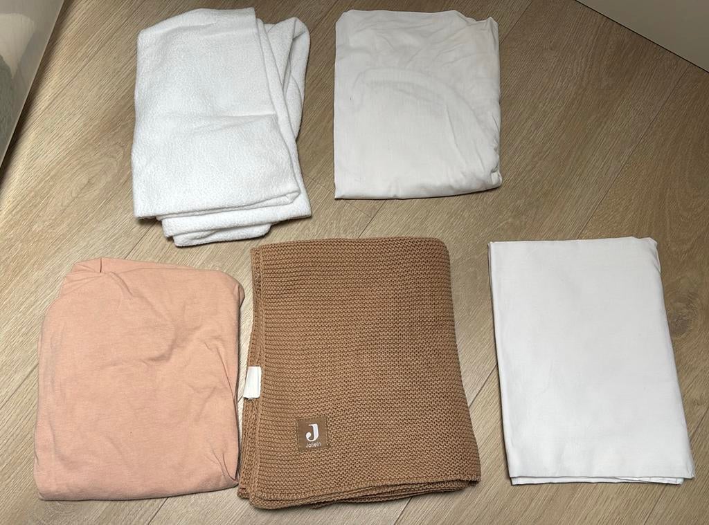 Set beddengoed voor wiegje/cosleeper, Ophalen, Jongetje of Meisje, Zo goed als nieuw, Wit