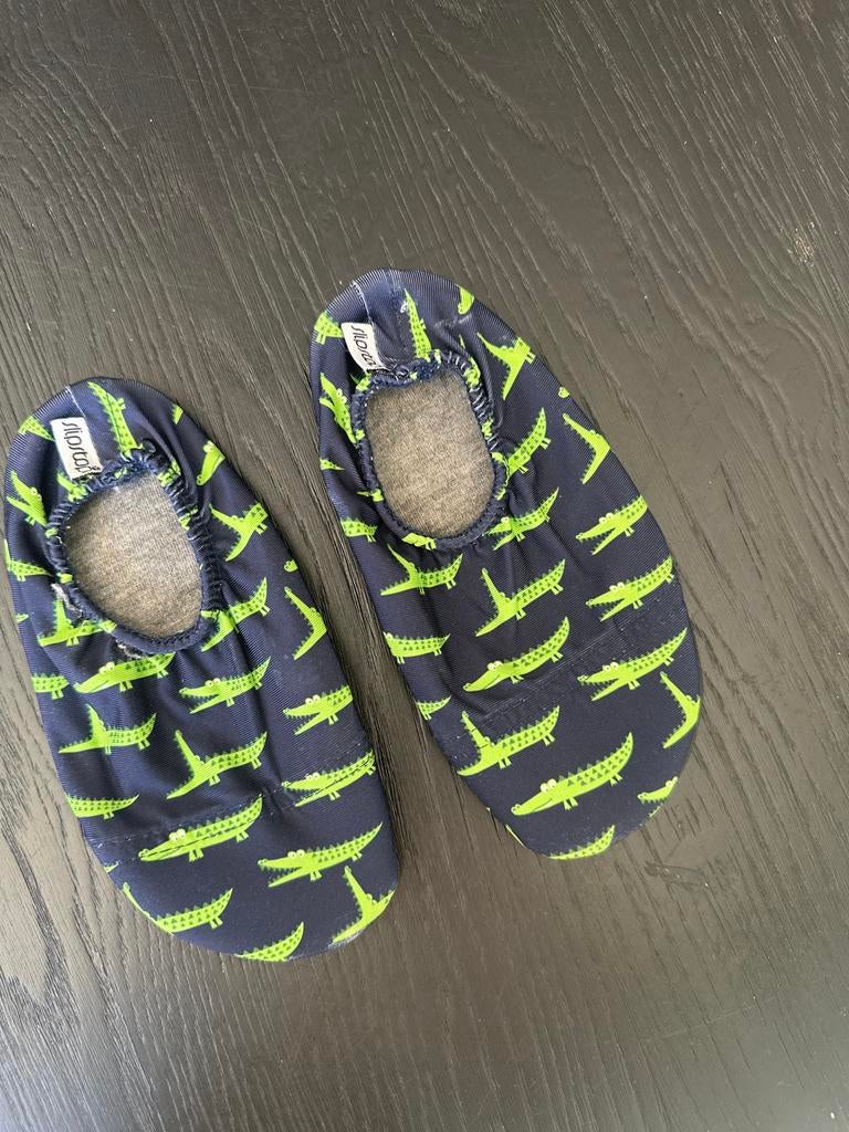 Nieuwe Slipstop schoenen met krokodillenprint, Ophalen of Verzenden, Nieuw, Jongen of Meisje, Schoenen