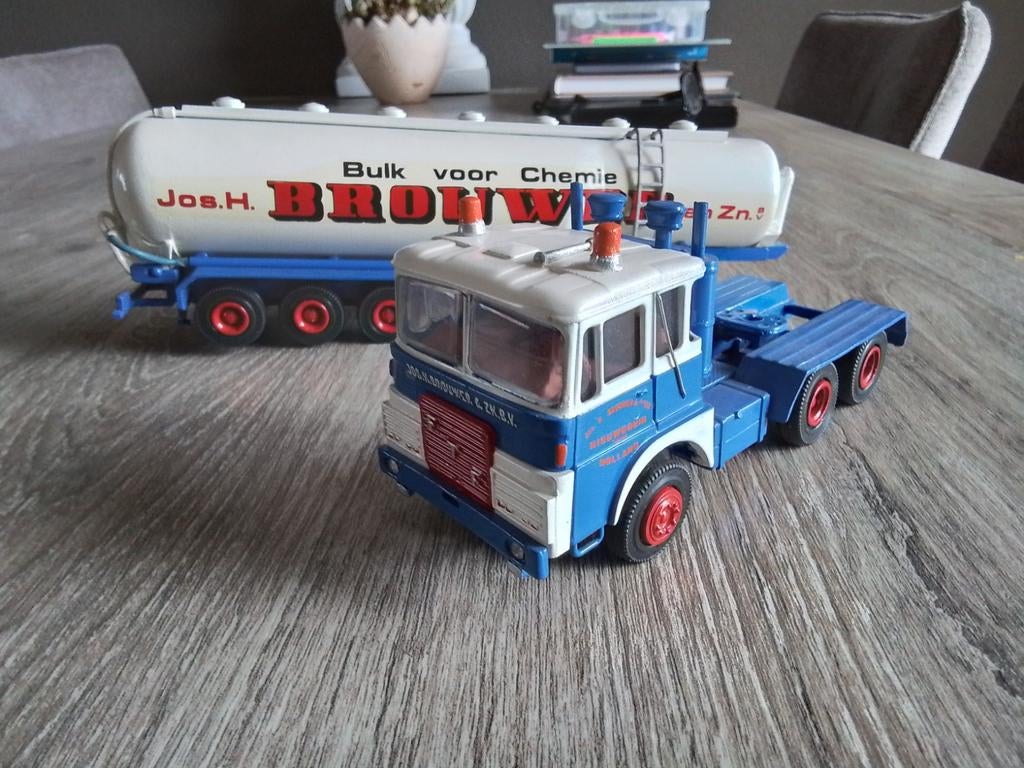 FTF trekker met bulkoplegger Smith models 1:50, Ophalen of Verzenden, Zo goed als nieuw, Bus of Vrachtwagen