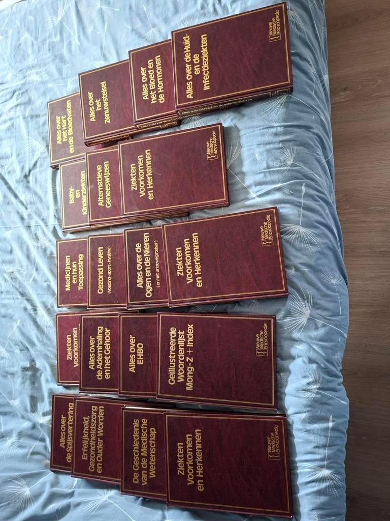Nieuwe medische encyclopedie, Antiek en Kunst, Antiek | Boeken en Bijbels, Ophalen