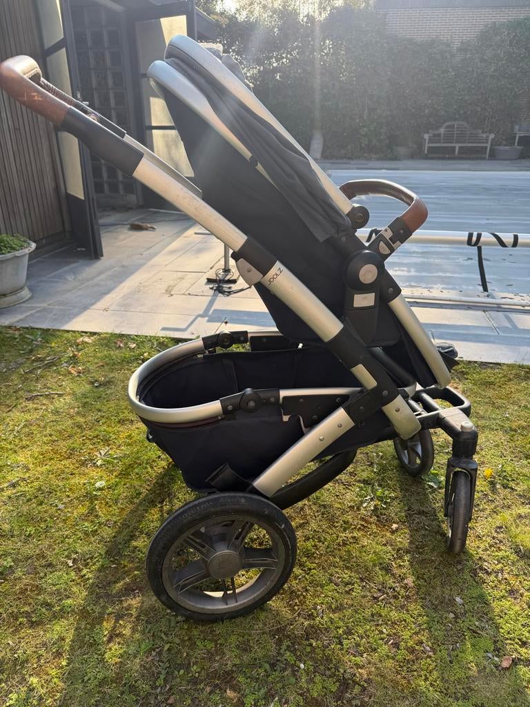 Joolz Day Kinderwagen - Zwart/Zilver met Bruine Details, Gebruikt, Verstelbare duwstang, Ophalen, Kinderwagen