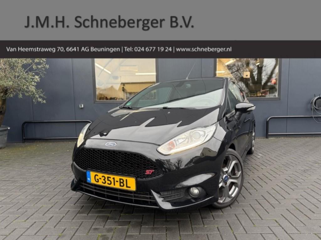 Ford FIESTA 1.6 ST2 / Cruise Control / Stoelverwarming / Cam, Auto's, Ford, Bedrijf, Fiësta, Airbags, Airconditioning, Alarm, Bluetooth