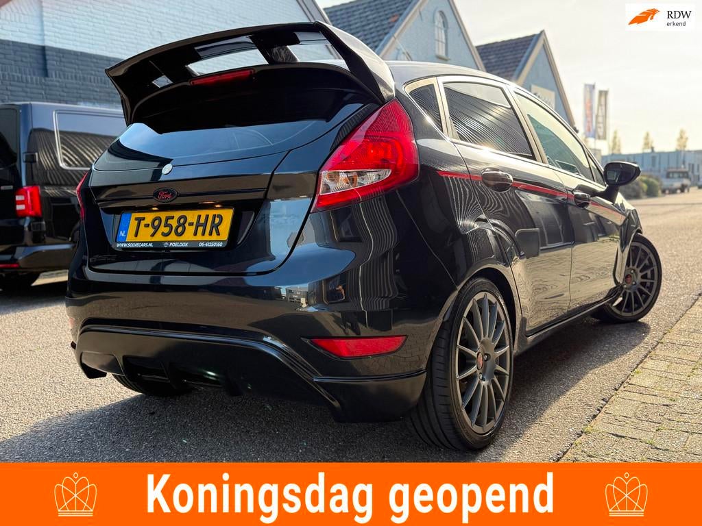 Ford Fiesta 1.25 Ghia UITLAATKLEP LED STOEL VERWARMING, Auto's, Ford, Voorwielaandrijving, Euro 5, Met garantie (alle), 82 pk