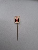 Vintage speldje pin prikker International Harvester, Ophalen of Verzenden