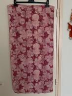 Dames Sjaal. Rood met Wit., Ophalen of Verzenden, Zo goed als nieuw, Maat 34 (XS) of kleiner, Sjaal