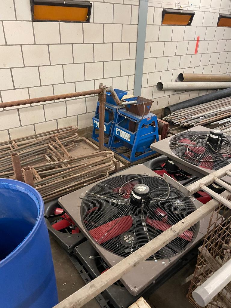 Partij ventilatoren incl. Fancom & Multifan regelkasten, Ophalen, Gebruikt, Ventilator